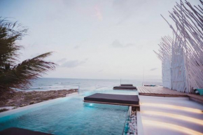 TULUM Beachfront Villa I'Ik